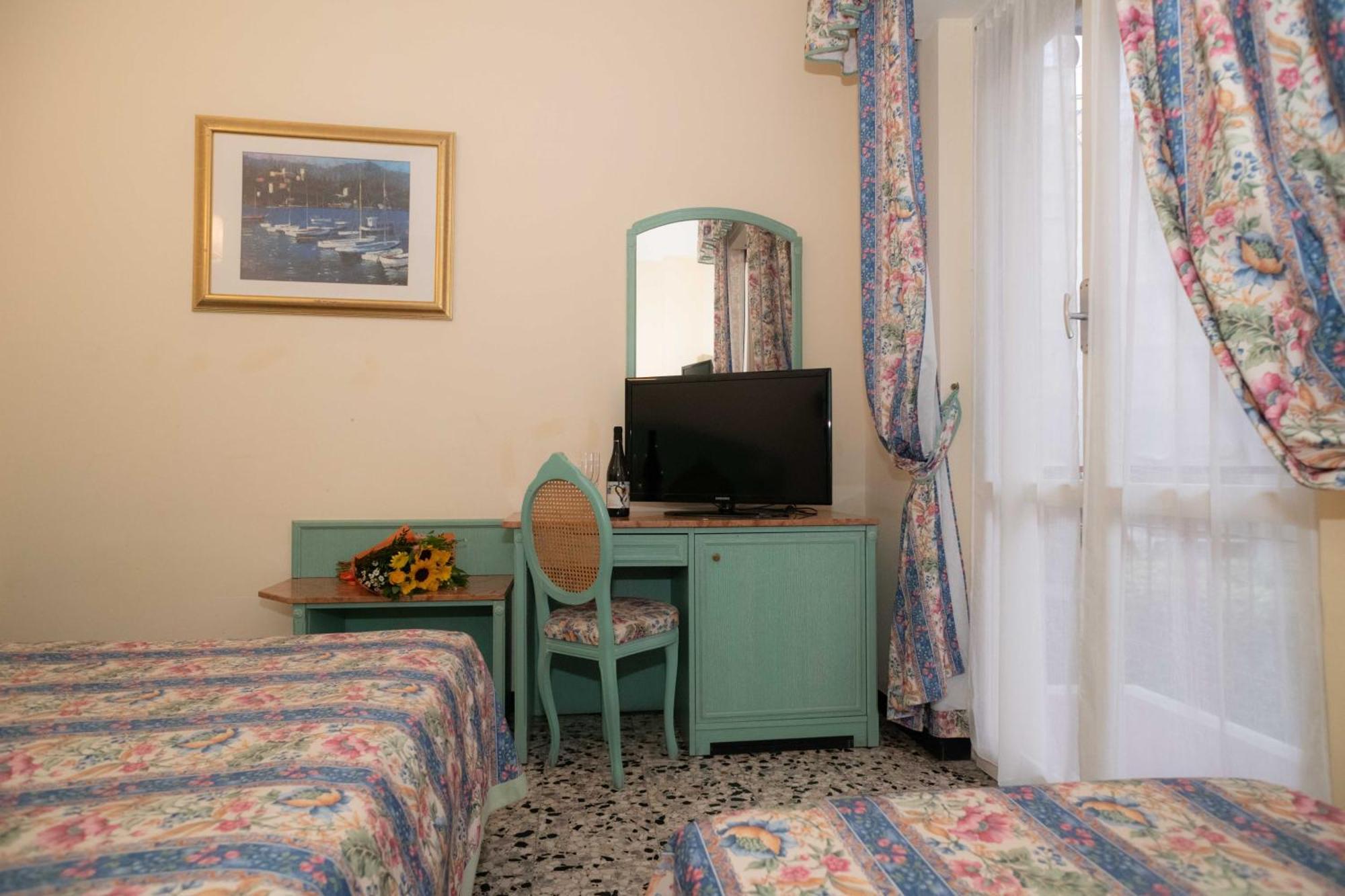 Magnolia Hotel 2*